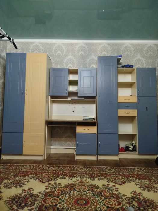 Детский шкаф б/у  в нормальном качестве