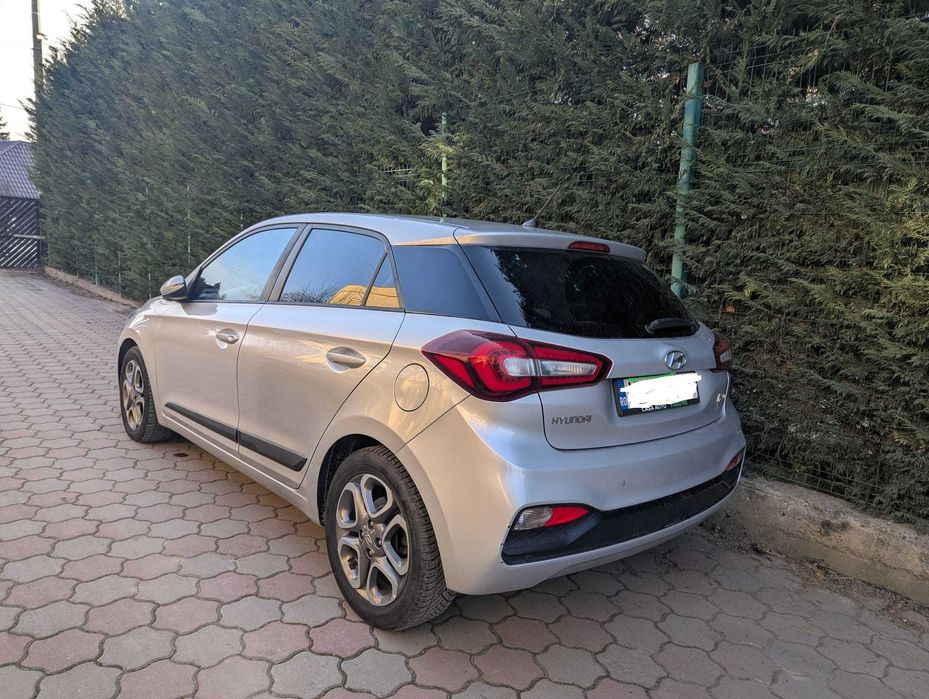 Hyundai i20  7DCT LED Line