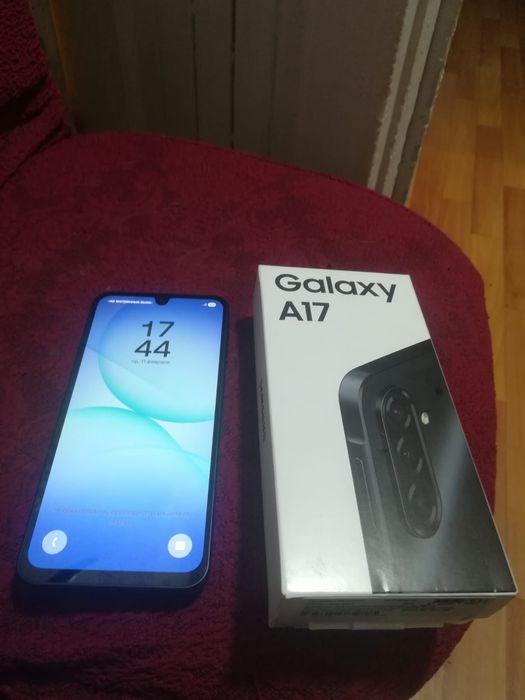 Продам Samsung A17