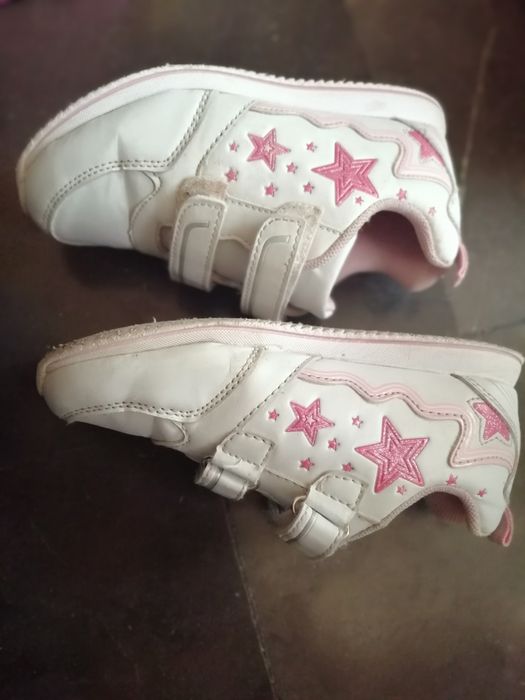 Ботушки, маратонки и чехли