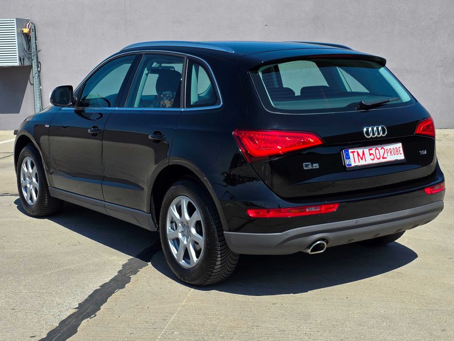 Audi Q5 2.0 Tdi 143 cp, Manual, recent import, Rate fixe, Garantie
