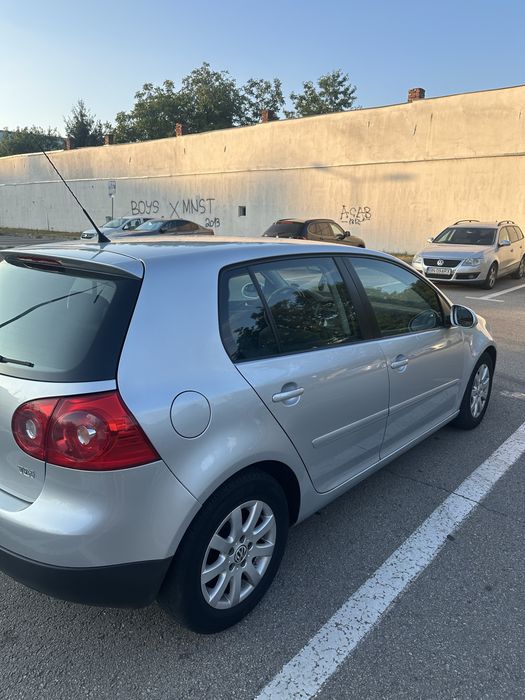 VOLKSWAGEN Golf 2006 — imagine 5