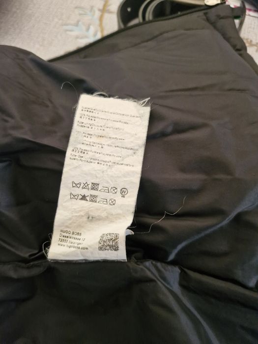 Продам жилетку BOSS