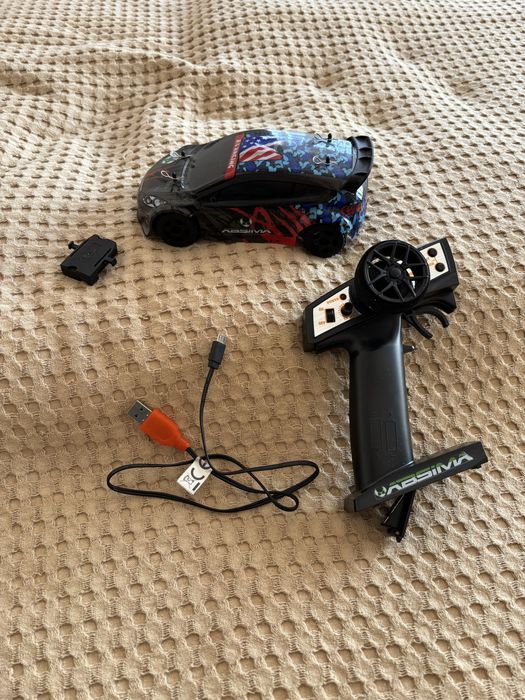 Automodele teleghidate de vanzare