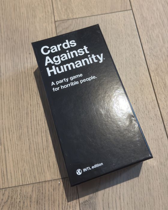 Cards Against Humanity - Dad pack included