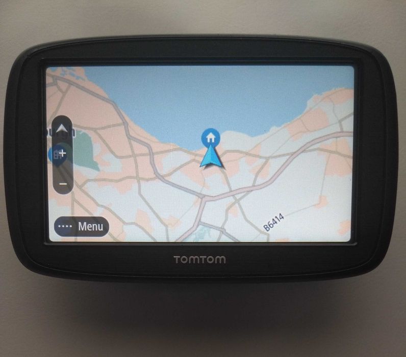 Автомобилна Навигация TomTom GO 51 с Вечни карти за Европа и цял свят!