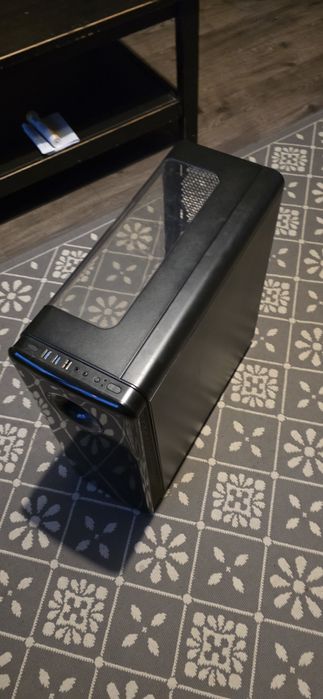 Carcasa pc gaming Thermaltake View 28