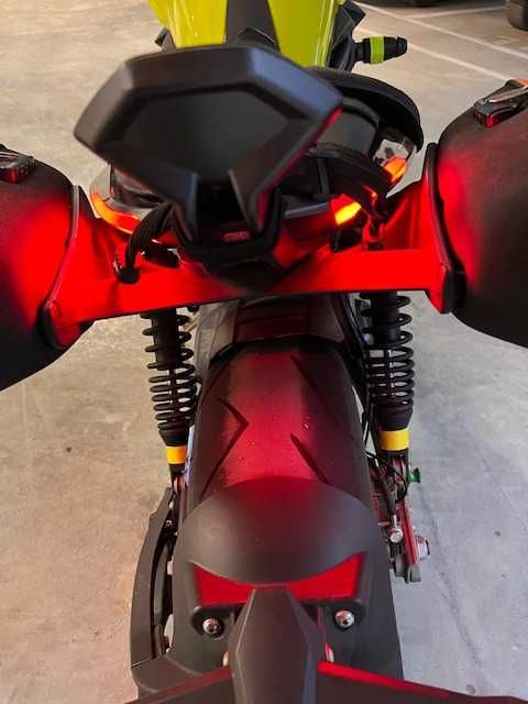 VIND- SCHIMB  -Zontes 310V- 2021  (A2)(7600km)