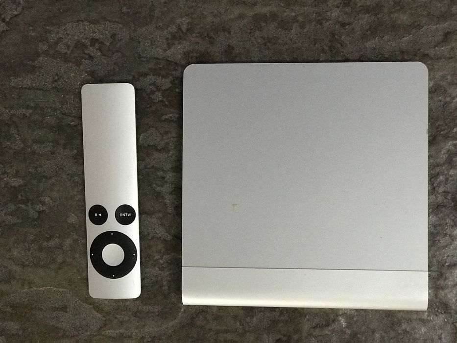 Accesorii Apple în perfectă stare de funcționare