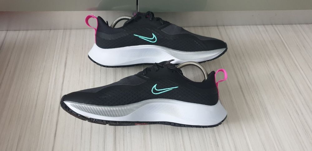 Nike Air Zoom Pegasus 37 Shield Womens Size 41/26.5см НОВО! ОРИГИНАЛ!