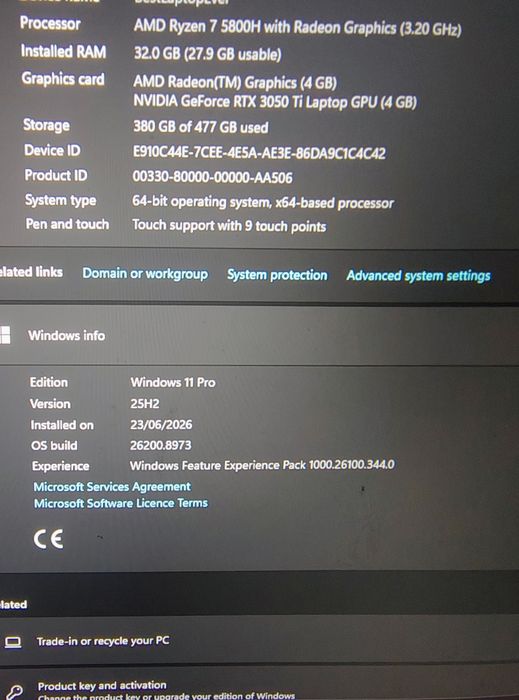 Laptop plus accesorii noi