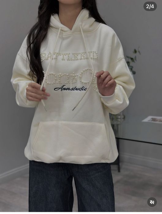 Продается толстовка, хорошего качества!