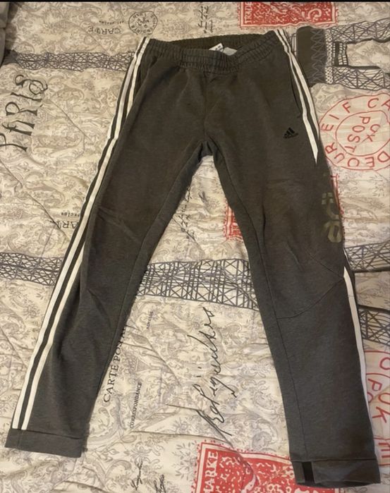 Pantaloni adidas