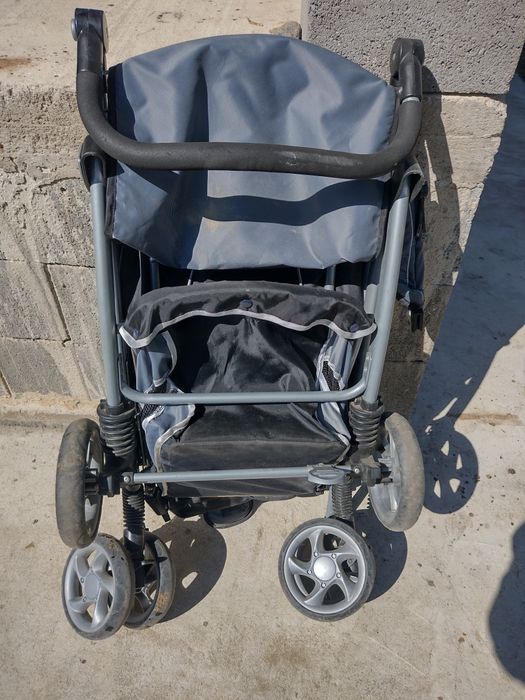 Cărucior pentru copii
