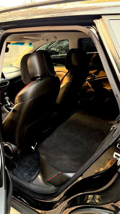 Машина Tracker 2 черная