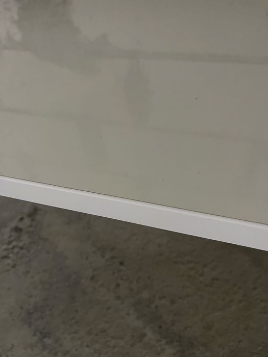 Masuta cafea din alb lucios (130cm x 60cm)