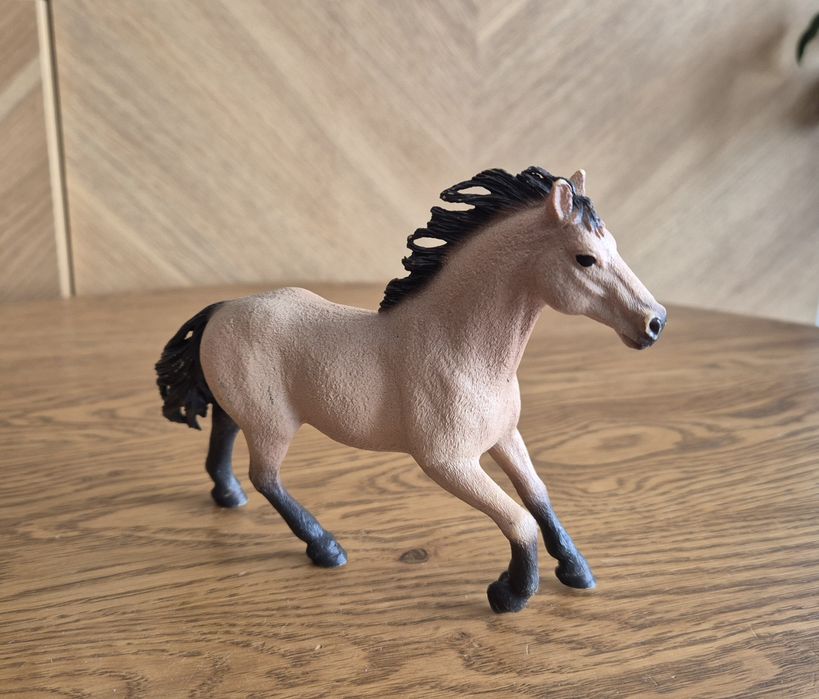 Животни фигури Schleich