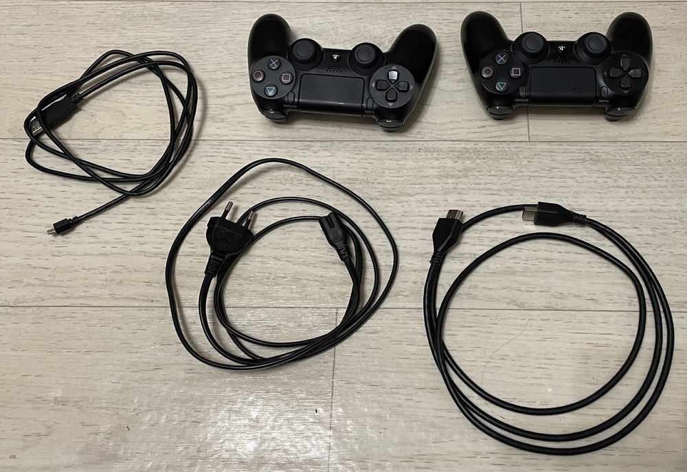 PlayStation 4 PRO (1000гб)