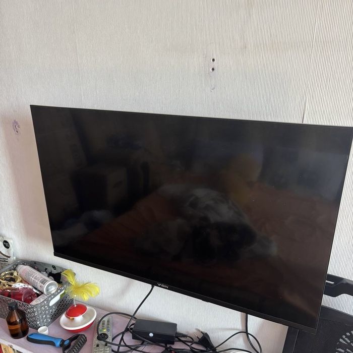Телевизор Yasin Smart Google TV