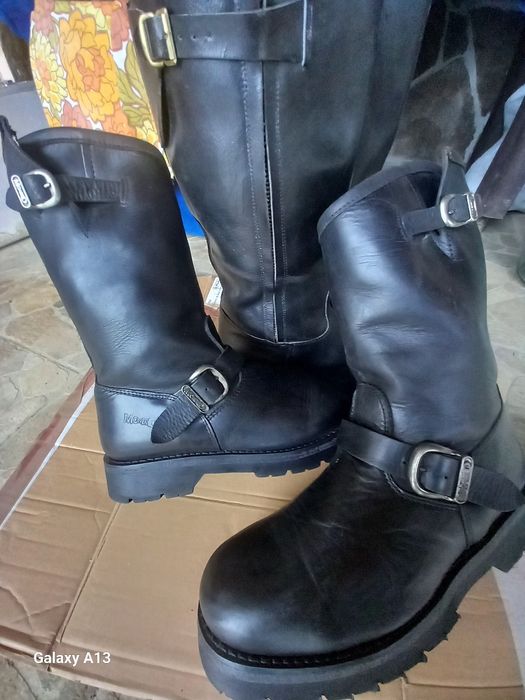 Cizme din piele groasă