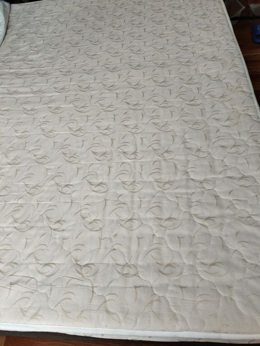 Продам матрац 180х200
