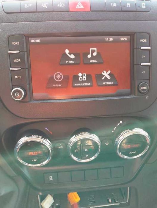 new 2025 IVECO SD card Iveconnect Ивеко камион ван Stralis Daily карта