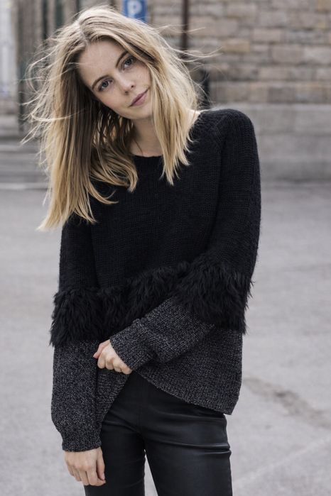 Münthe ефектен пуловер