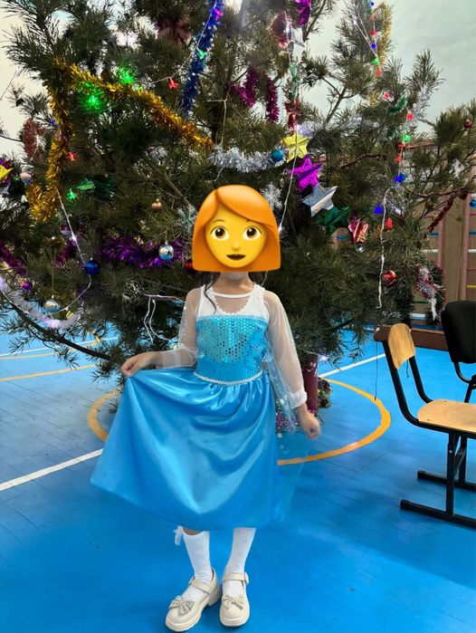 Продам костюм Холодное сердце