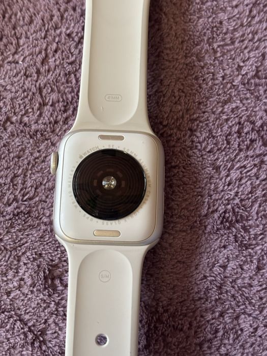 Apple watch SE (2022) - като нов