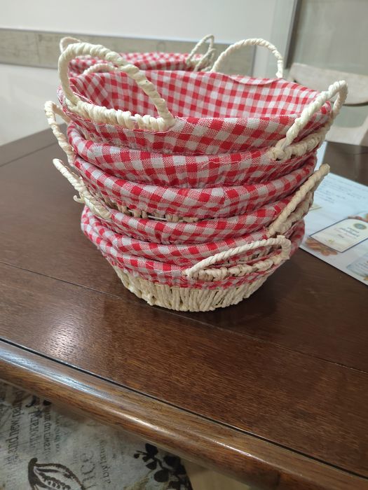 Панерки за хляб два размера цената е за 1бр.