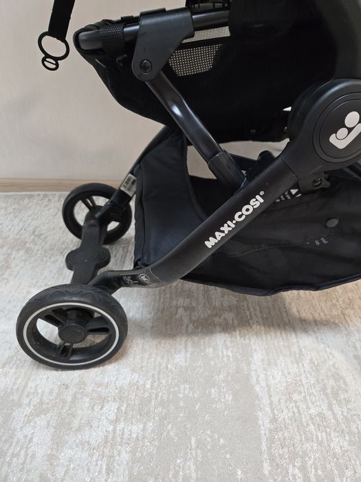 Прогулочная коляска от MAXI-COSI