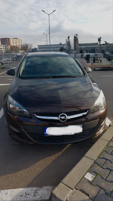 Opel Astra J Sedan 1.4 Turbo, 2017, unic proprietar, stare excelenta