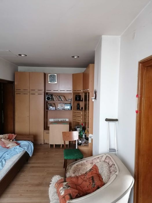 Къща с двор, кв.Волуяк