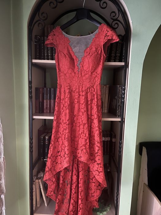 Rochie elegantă Mizar Fashion House – corai, mărimea 36 (S)