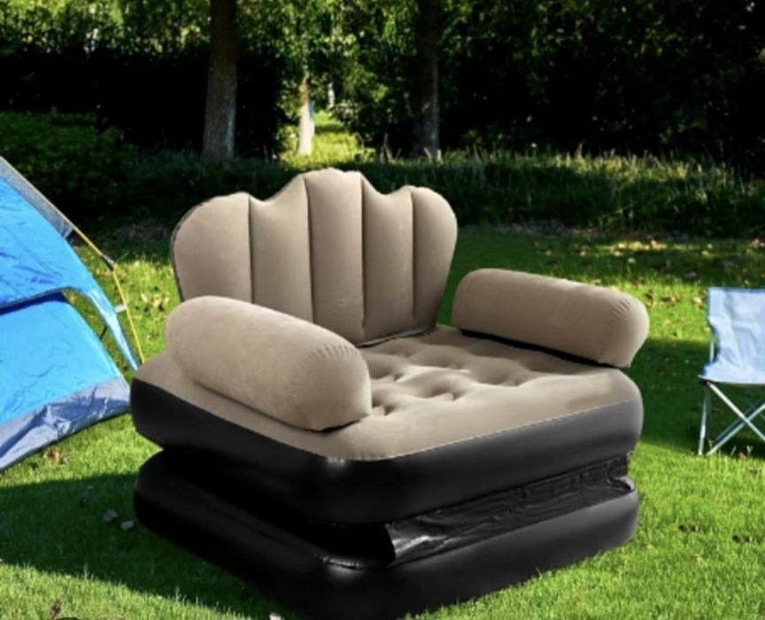 Надувное кресло-кровать трансформер с пуфиком.