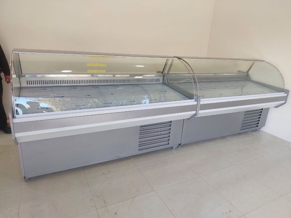 Витрина холодильник