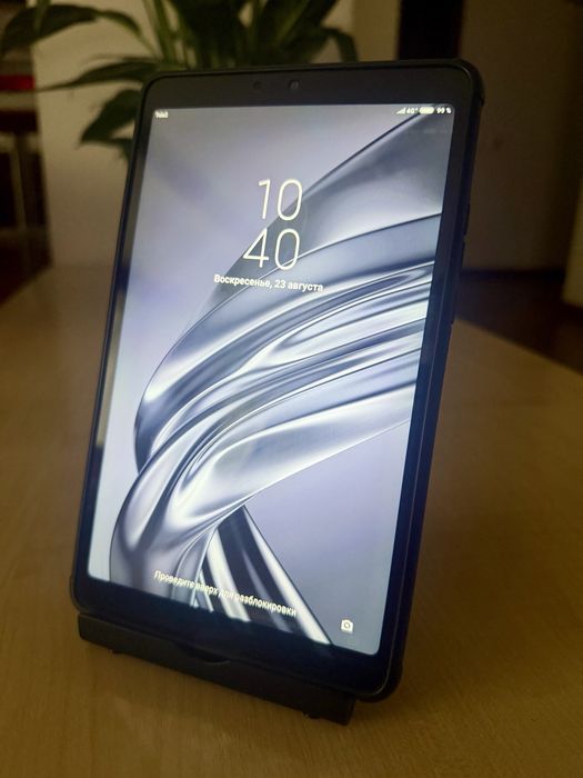 Продам MI PAD 4,