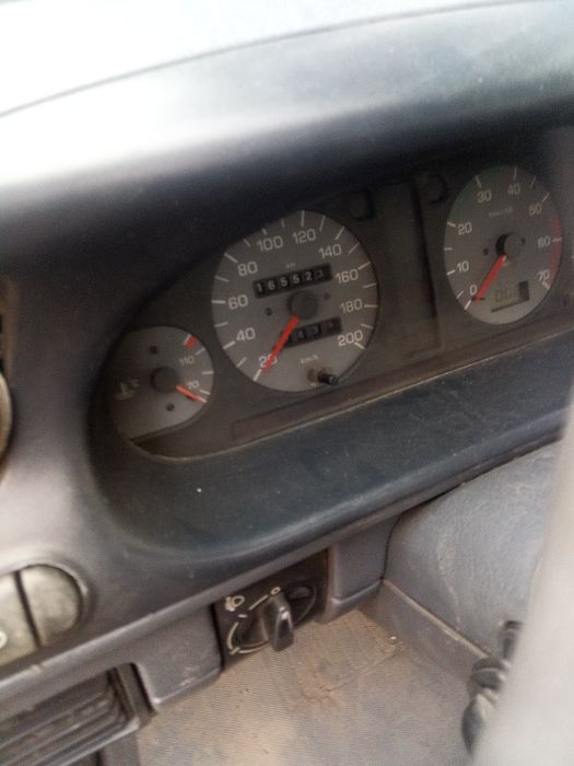 Продаю Шкоду фелицыю на 1996 года читать описания