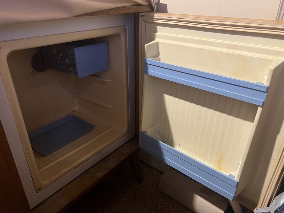 Продавам шкаф, запазен