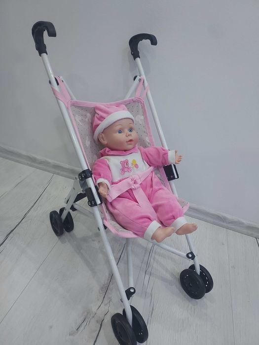 Сгъваема количка за кукли