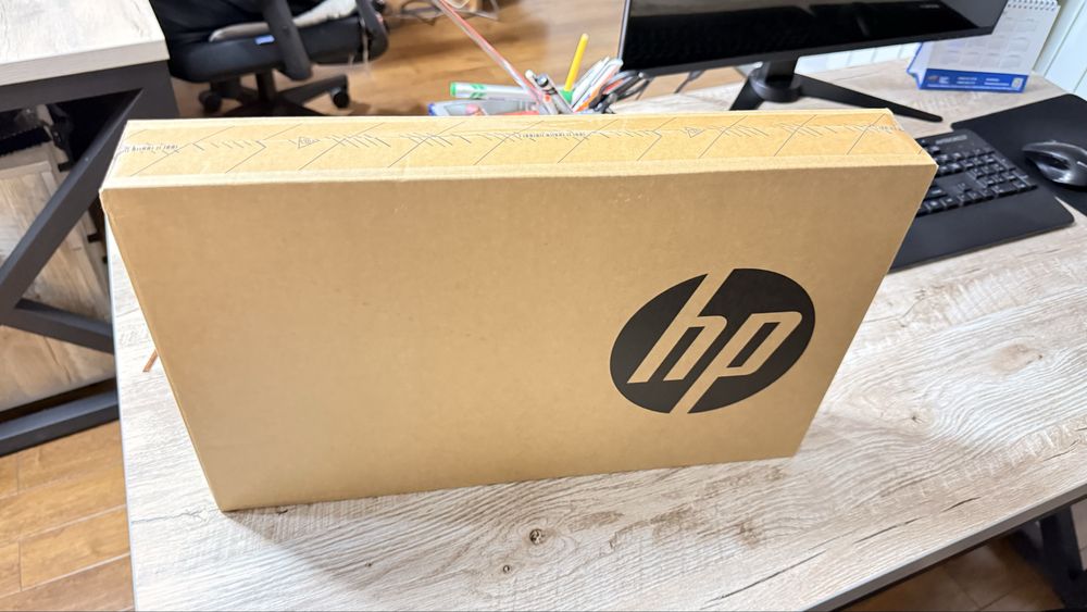 Hp Laptop i3 13th gen. Touchscreen. Copilot. Wi-fi 6