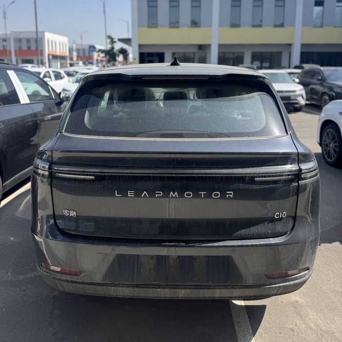 Leapmotor C10 гибрид Restayling 2025