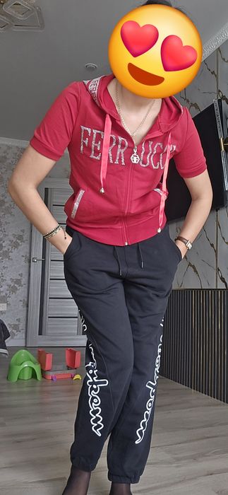 Продам новую кофту Турция