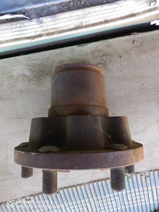 Ступица птс 4 от спец техникт