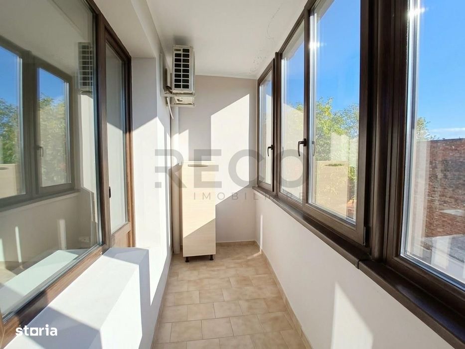 RECO Apartament cu 2 camere decomandat Nelocuit. Zona centrala etaj 23