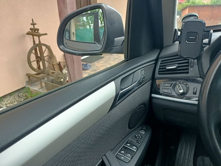 Vând BMW X3 anul 2015