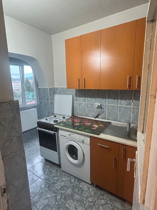 Garsoniera de închiriat, str Dragoș Vodă