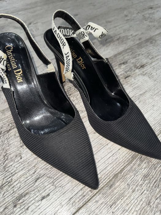 Продавам дамски токчета различни модели