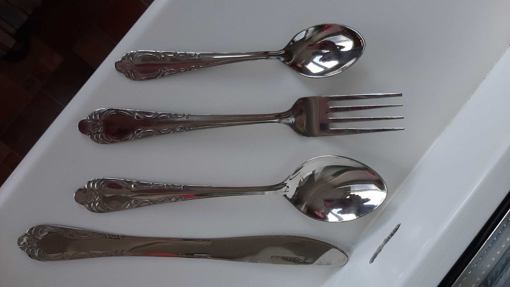 Новые столовые приборы