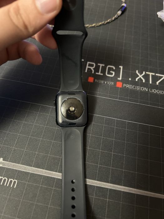 Apple Wach SE 2-поколения